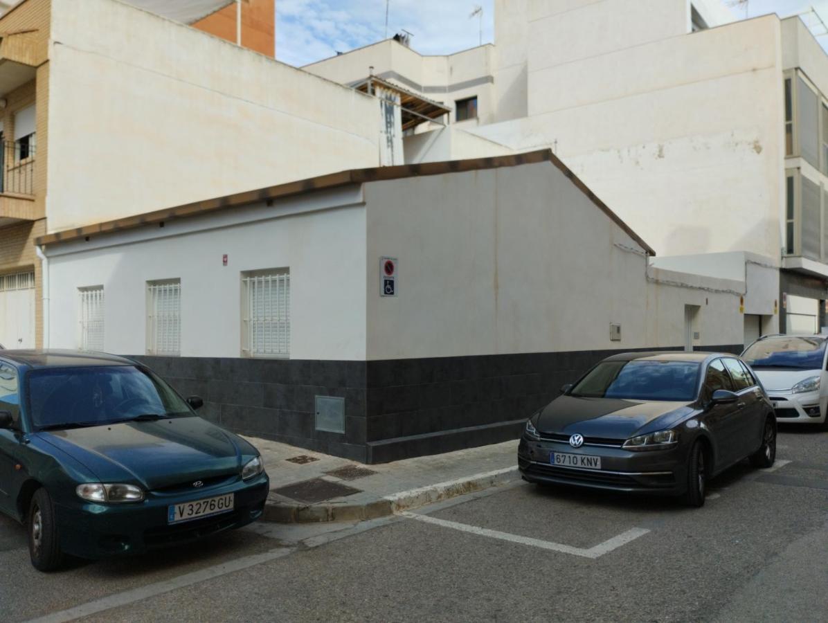 Casa Cerca De La Playa Con Patio Y Garaje Privado Villa Puerto de Sagunto Luaran gambar