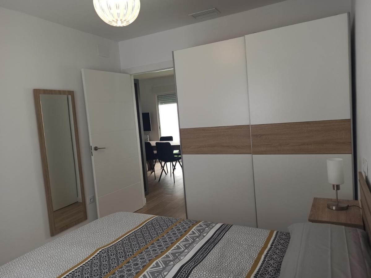 Casa Cerca De La Playa Con Patio Y Garaje Privado Villa Puerto de Sagunto Luaran gambar