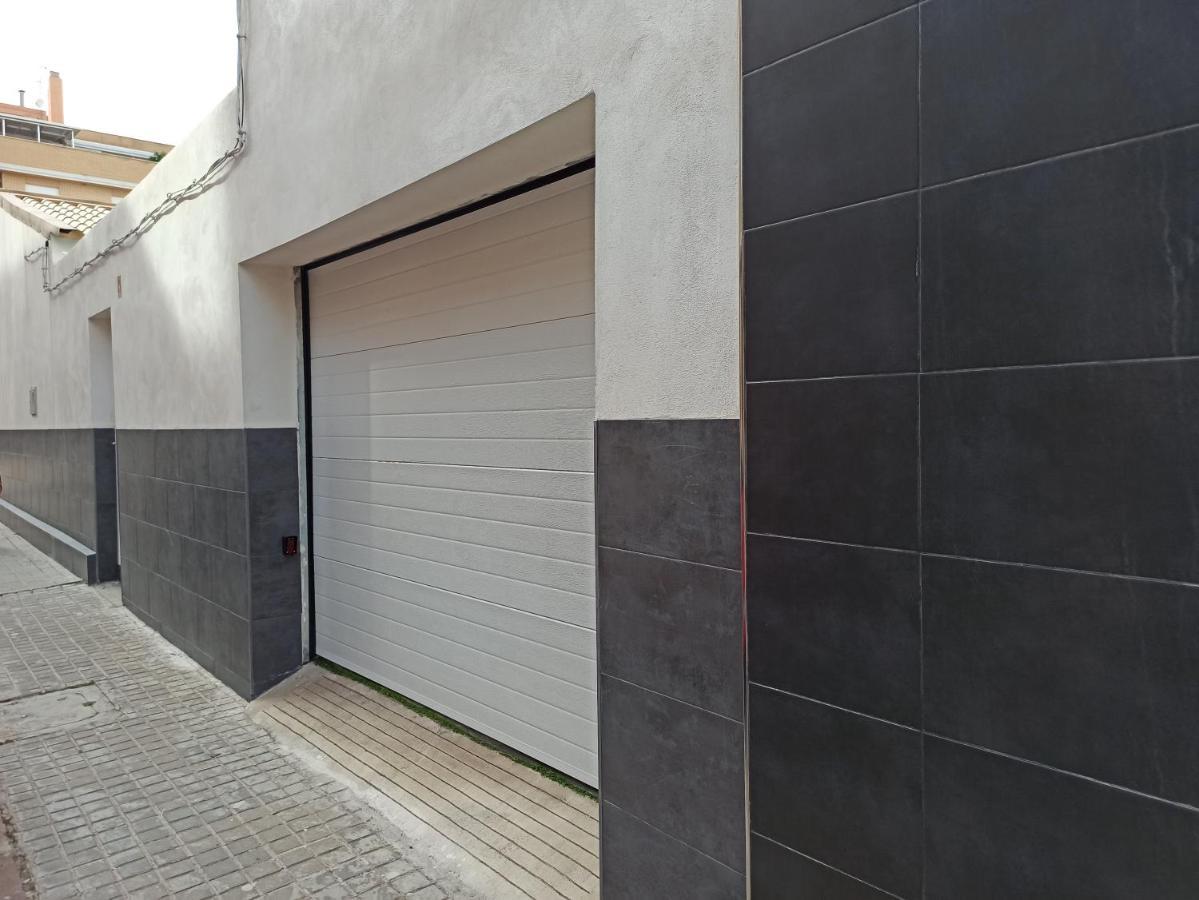 Casa Cerca De La Playa Con Patio Y Garaje Privado Villa Puerto de Sagunto Luaran gambar