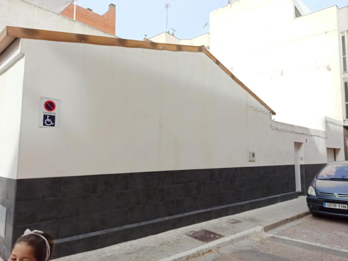 Casa Cerca De La Playa Con Patio Y Garaje Privado Villa Puerto de Sagunto Luaran gambar