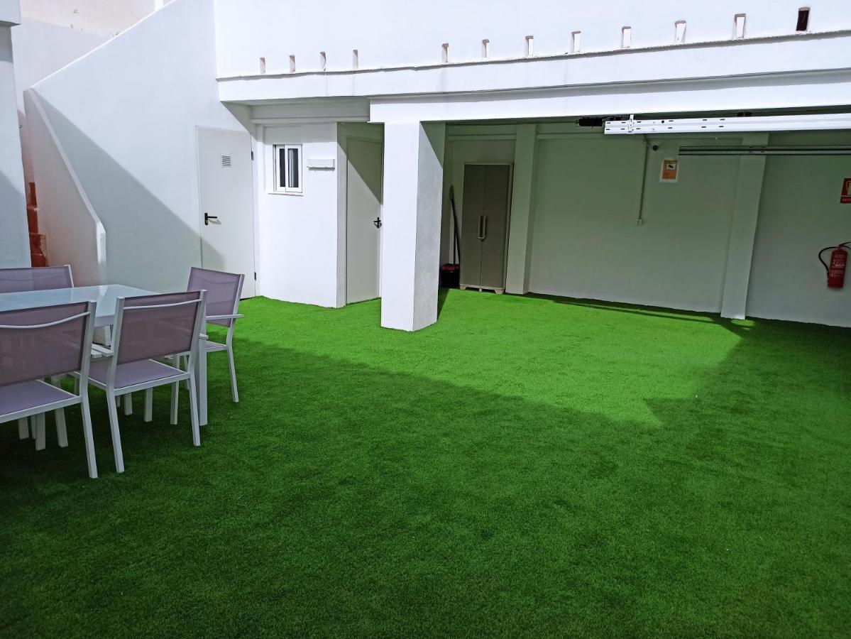 Casa Cerca De La Playa Con Patio Y Garaje Privado Villa Puerto de Sagunto Luaran gambar